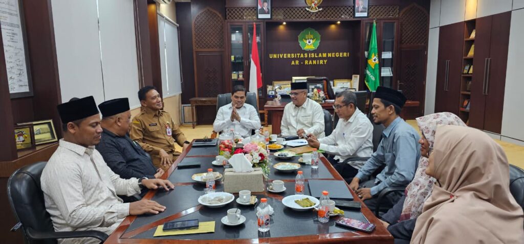 Pertemuan penegerian PTI Al-Hilal Sigli di Kopertais Aceh