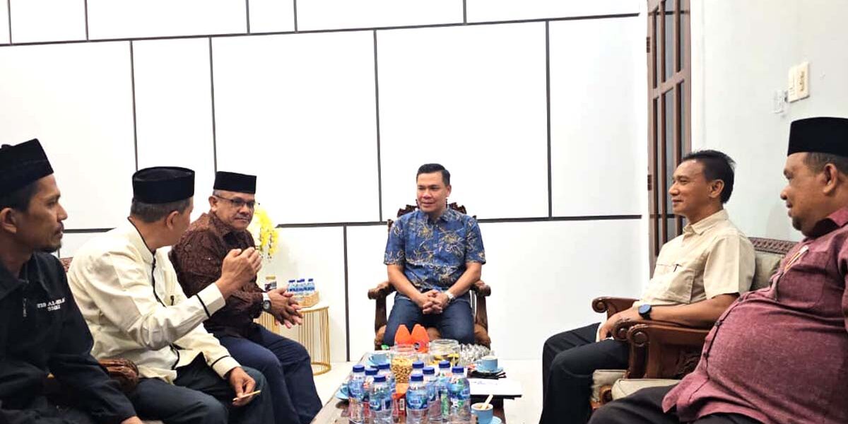 Pertemuan-penegerian-PTI-Al-Hilal-Sigli-dengan-Wakil-Bupati-Pidie